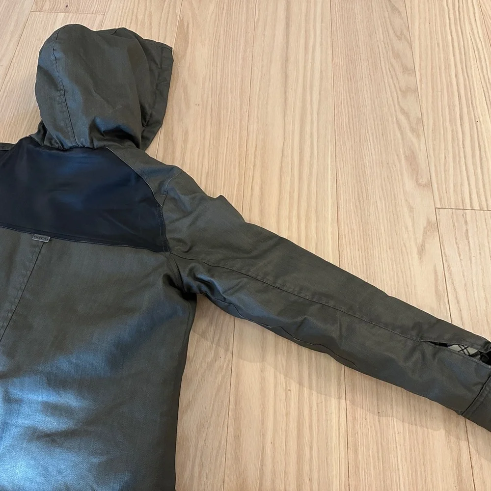 RVCA Jacket - Picture 8 of 8